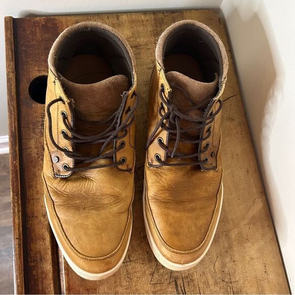 Bullboxer High Top Tan Leather Lace Up Shoes Men's 11 Some Stains & Wear see pix - Picture 7 of 11